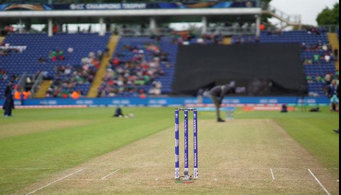   चॅम्पियन्स ट्रॉफी :  न्यूझीलंडचे बांगलादेशसमोर २६६ धावाचे आव्हान
