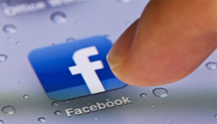 तुमच्या फेसबुक पेजची कोण करतंय गुप्तहेरी? असं शोधून काढा...