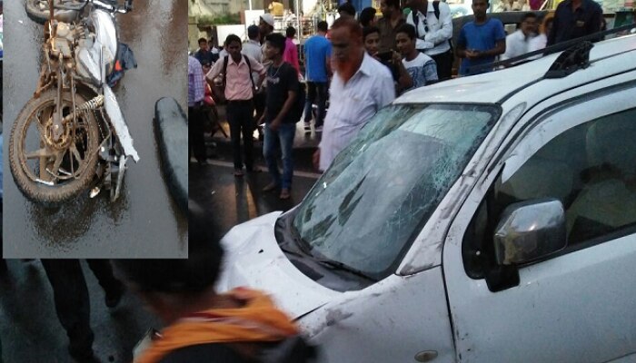 रत्नागिरीत कारने ५ गाड्यांना चिरडले