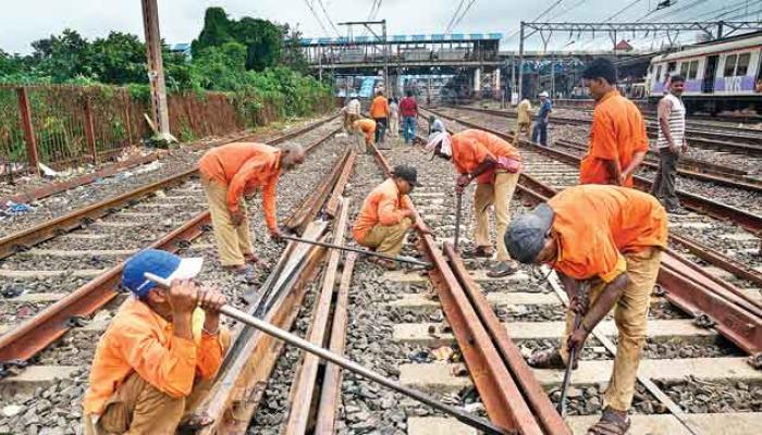 मध्य आणि हार्बर मार्गावर ११ ते ४.३० पर्यंत मेगाब्लॉक