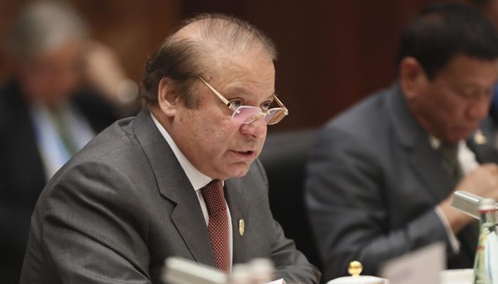 पाकिस्तानचे पंतप्रधान नवाज शरीफ यांना कोर्टाचा दणका