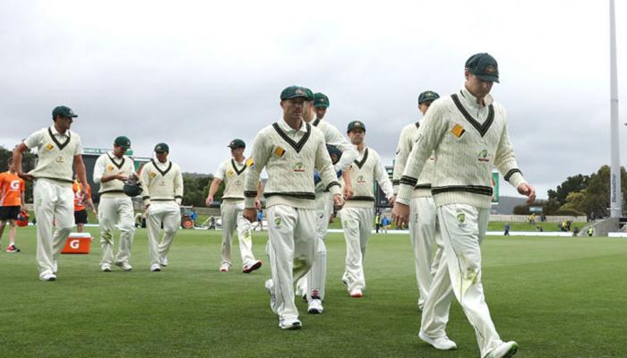 ऑस्ट्रेलिया क्रिकेट टीमच्या बसवर झालायं हल्ला