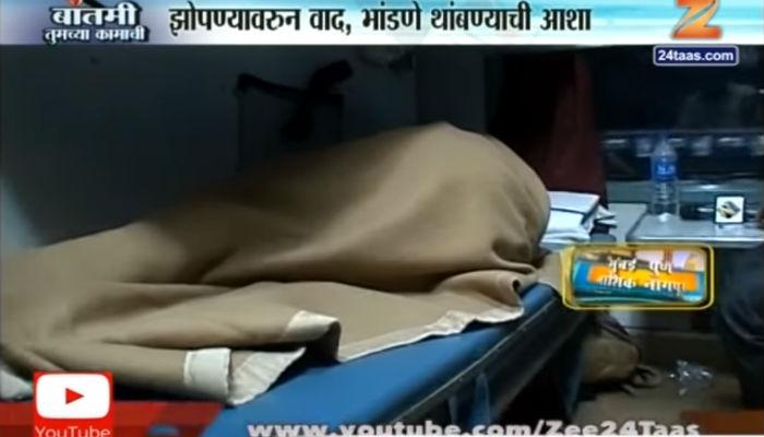 रेल्वेच्या लांबच्या प्रवासात झोपायच्या वेळेत बदल 