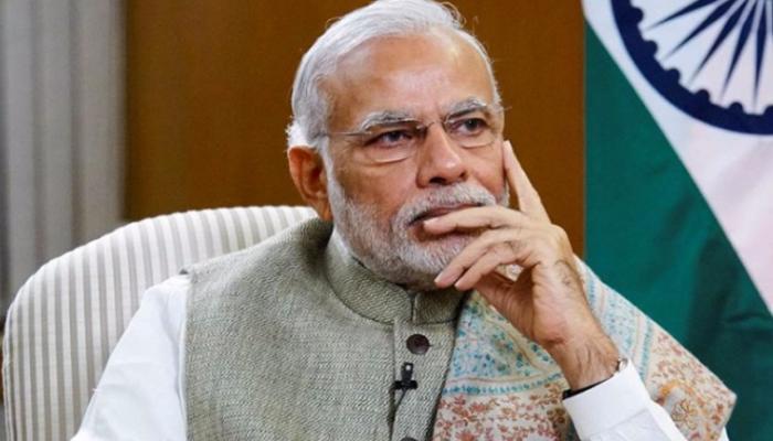 सोशल मीडियावर मोदींवर आक्षेपार्ह पोस्ट, २७ जणांना नोटीसा