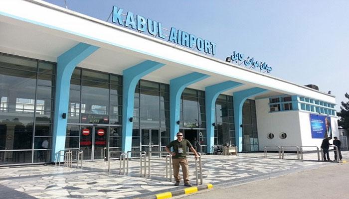 काबूलच्या आंतरराष्ट्रीय विमानतळावर दहशतवादी हल्ला