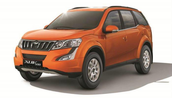 महिंद्राने लॉन्च केली XUV500 एसयूव्हीची नवीन व्हेरिएंट कार