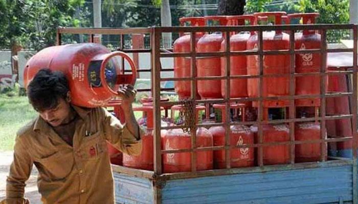 &#039;या&#039; बँकेत खातं असल्यास मिळणार नाही LPG गॅस सिलिंडर सबसिडी 