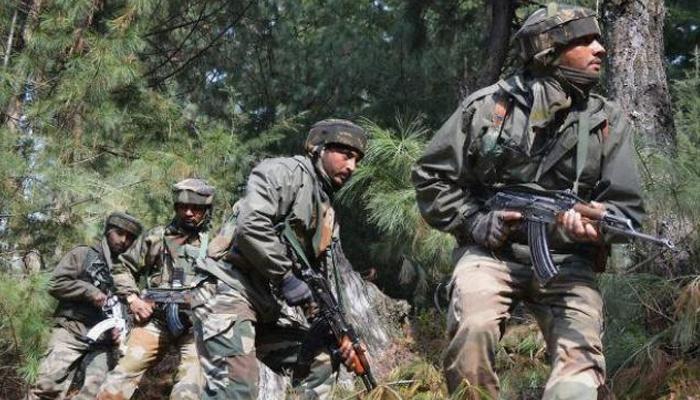 जम्मू-काश्मीरमध्ये ४ दहशतवादी ठार