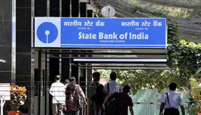 SBI ग्राहकांसाठी नवी सुविधा, १५ मिनिटांत मिळवा फोटो असलेलं ATM