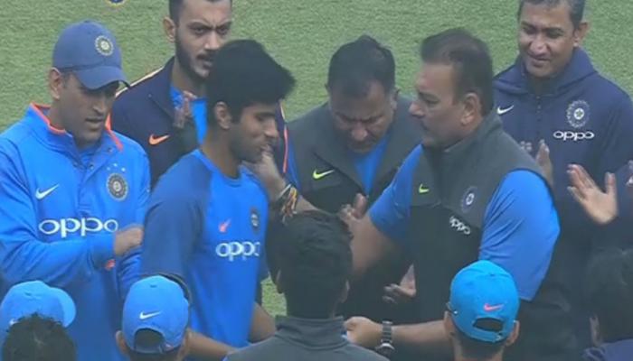 भारताकडून या खेळाडूचं पदार्पण, एका कानानंच ऐकू येतं