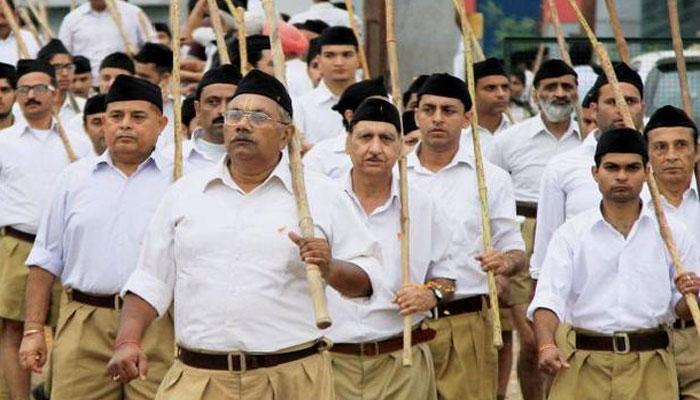 'लोकशाही आणि सेनेनंतर RSS भारतीयांचा रक्षक'