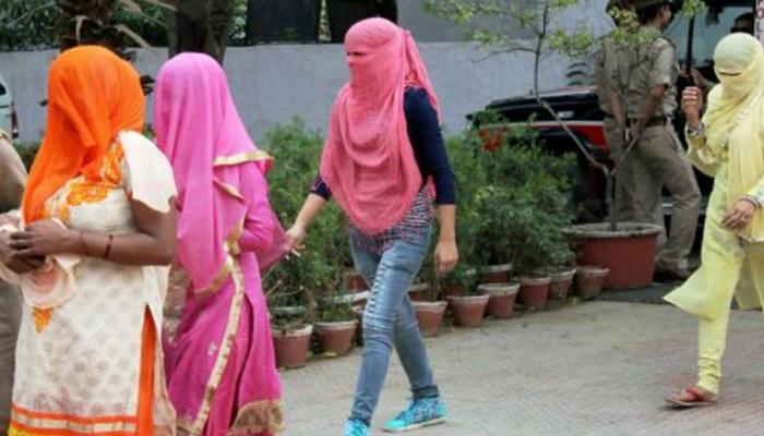 राम रहिमचा अनुयायी चालवत होता सेक्स रॅकेट, पोलिसांचा छापा पडताच...