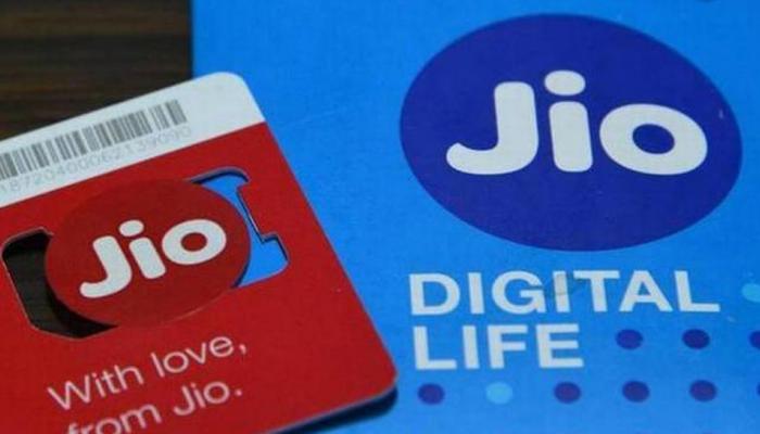 JIO ग्राहकांना झटका, कंपनी बंद करणार ही सर्व्हिस