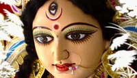 बोट घालून काढले डोळे, केले दुर्गादेवीला अर्पण