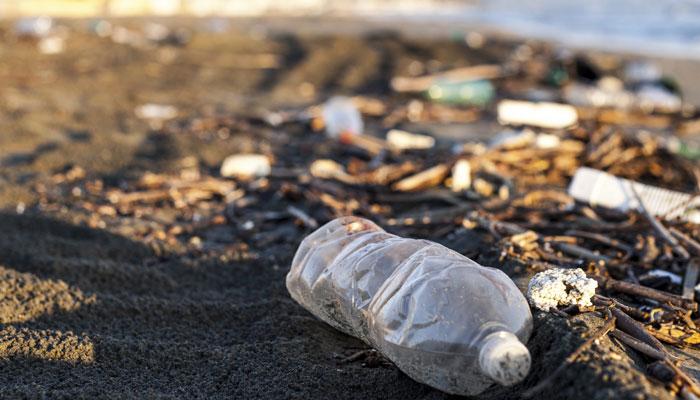 नवा शोध : प्लास्टिक नष्ट करून प्रदूषणाला बसणार आळा