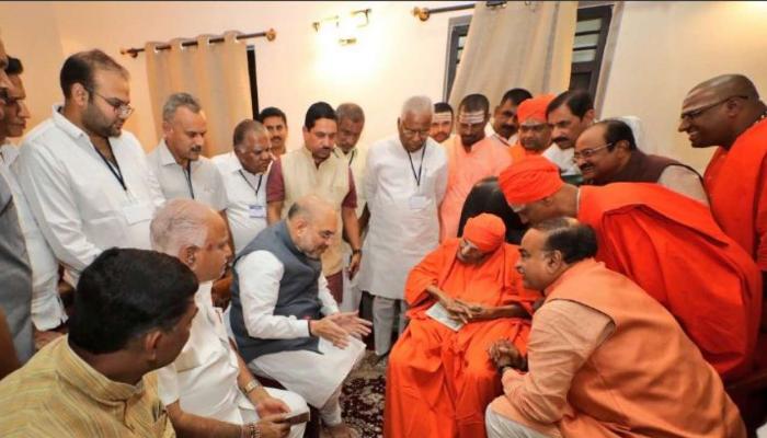 ...या मठात ठरतं सत्तेच्या मैदानातलं यश-अपयश!