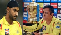 धोनीने त्याच्या बाईकसोबत केली हरभजनची तुलना