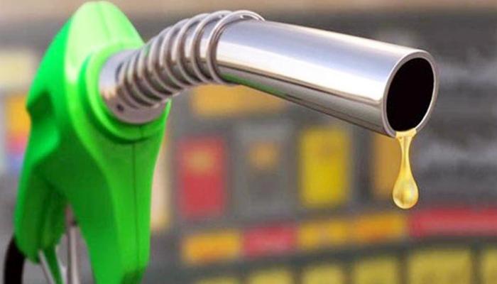 खुशखबर : ११ रुपयांपर्यंत पेट्रोल स्वस्त होण्याची शक्यता