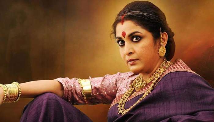 'शिवगामी देवी' एका सिनेमासाठी आकारते एवढे मानधन 