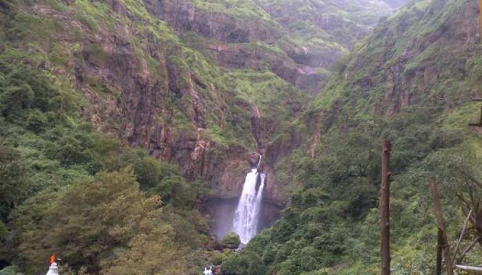 रत्नागिरीतील धरण-धबधब्यांवर पर्यटकांना प्रवेशबंदी