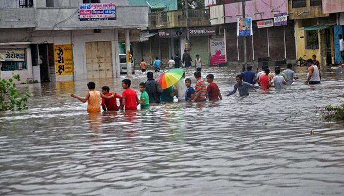 २४ तासात अतिमुसळधार पावसाचा इशारा