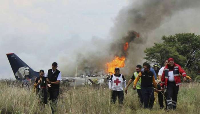 मॅक्सिको विमान दुर्घटना : जीवितहानी टळली 