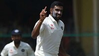 भारत विरुद्ध इंग्लंड : अश्विननं सिद्ध केलं, पहिला दिवस भारताचा