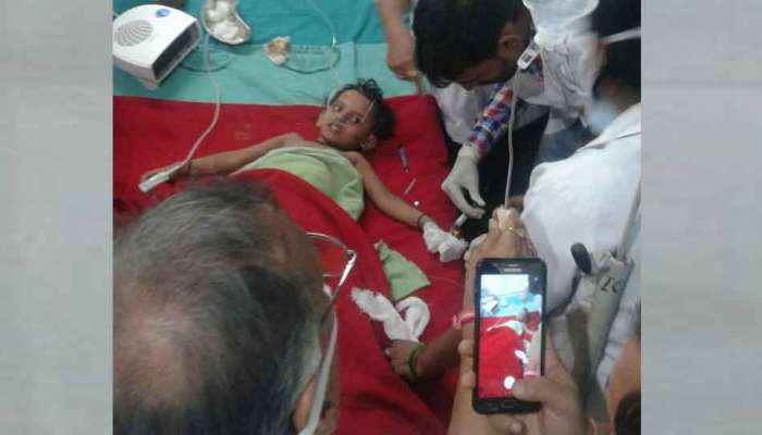 व्हिडिओ : ११० फूट खोल बोअरवेलमध्ये पडलेली चिमुरडी सुखरूप बाहेर