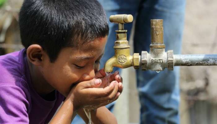 नाशकात सोशल मिडीयाच्या माध्यमातून सुटला पाणीप्रश्न 