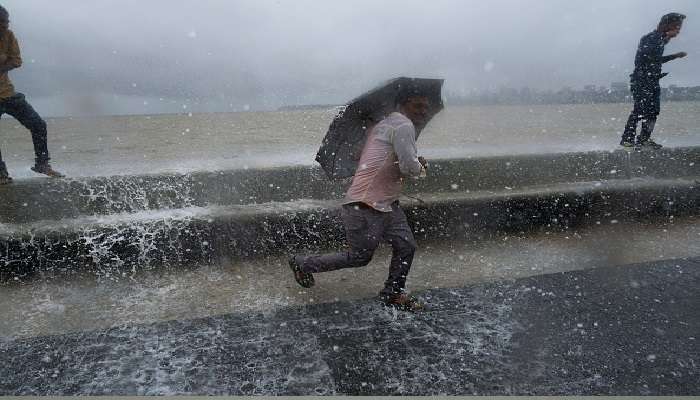 शक्यता: येत्या ४८ तासात कोकण, मध्य महाराष्ट्र, मराठवाड्यात मुसळधार पाऊस