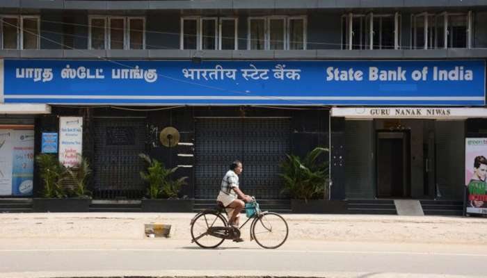 SBI च्या &#039;या&#039; मेसेजकडे दुर्लक्ष केल्यास ब्लॉक होईल अकाऊंट 