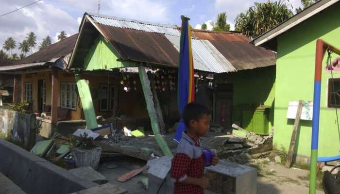 या देशाला भूकंपानंतर त्सुनामीचा तडाखा; घरे व इमारती जमीनदोस्त