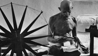 'राष्ट्रपित्या'ची 150 वी जयंती, देशभरातून अभिवादन