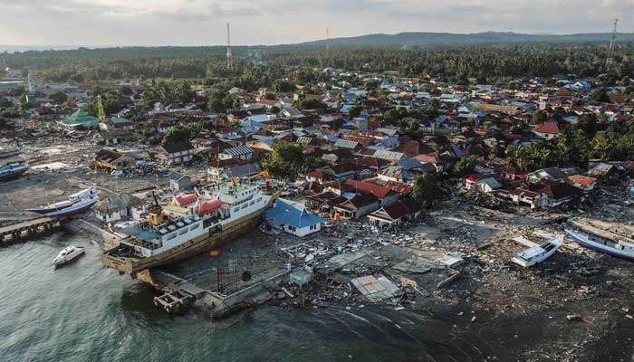 इंडोनेशियाला पुन्हा भूकंपाचा धक्का, भूकंपात ३४ जणांचा मृत्यू तर ५२ जण बेपत्ता 