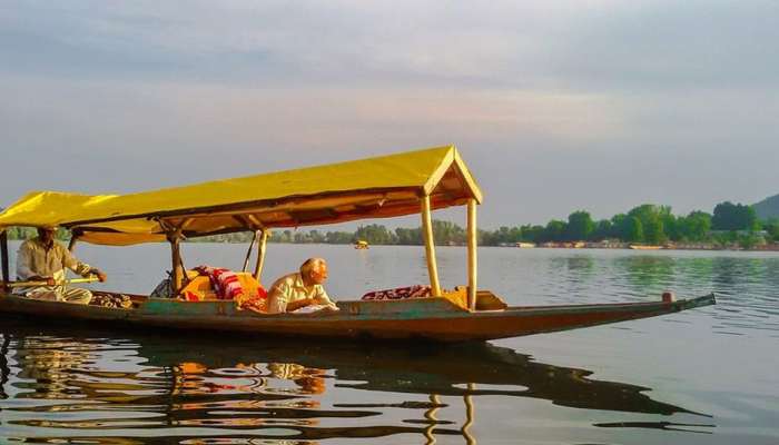 जम्मू-काश्मीरमध्ये मध्यरात्रीपासून राष्ट्रपती राजवट लागू