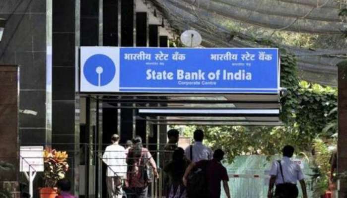 ग्राहकांकडून दंड आकारून सरकारी बँकांनी कमावले १० हजार कोटी