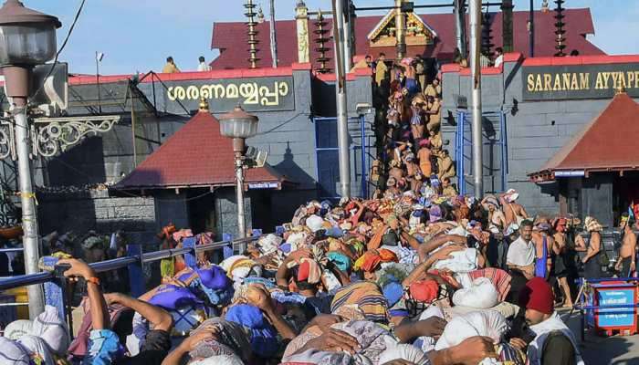 शबरीमला मंदिरात प्रवेश करणाऱ्या 'त्या' महिला म्हणतात... 