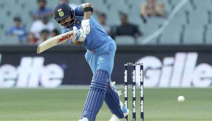 IND vs AUS ODI Live : कोहलीच्या फलंदाजीमुळे भारताने ओलांडला २०० धावांचा टप्पा