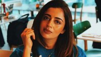 अभिनेत्री नेहा पेंडसे हिचे हे फोटो सोशल मीडियावर व्हायरल