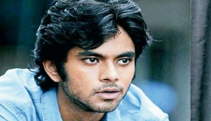 परेश रावल यांच्या मुलाची बॉलिवूडमध्ये 'बमफाड' एन्ट्री