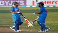 INDvsNZ: तिसऱ्या सामन्यात रोहित-कोहली जोडीची विक्रमाला गवसणी 