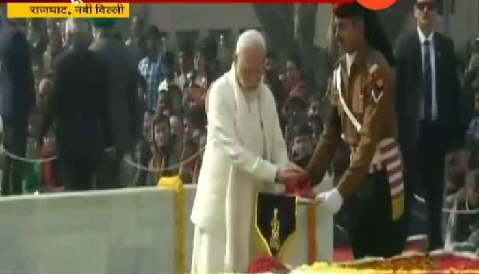  New Delhi PM Modi And Other Top Leaders Pay Tribute To Mahatma Gandhi At Rajghat