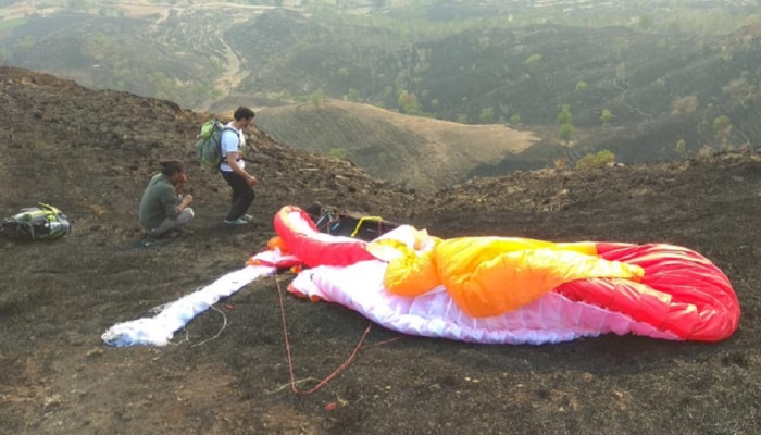 पॅराग्लायडिंग जीवावर बेतलं; परदेशी पर्यटकाचा मृत्यू 