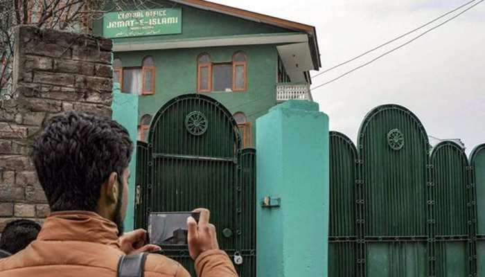 बंदी घातलेल्या जमात - ए- इस्लामी संघटनेचे पाकिस्तान, ISI शी संबंध उघड