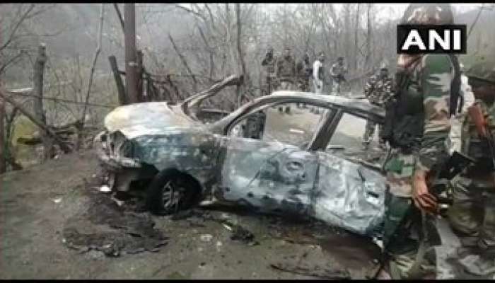 Jammu Kashmir : &#039;त्या&#039; कारमध्ये सापडल्या संशयास्पद गोष्टी; पाकिस्तानकडून पुन्हा शस्त्रसंधीचं उल्लंघन 