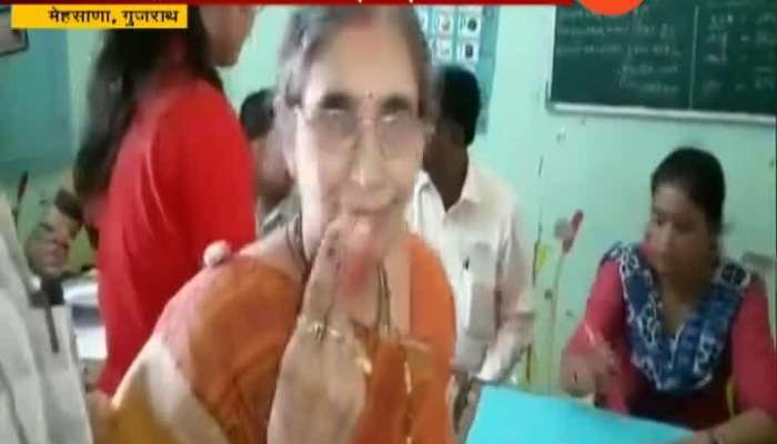 Gujrat,Mehsana PM Modi Wife Casts Her Vote