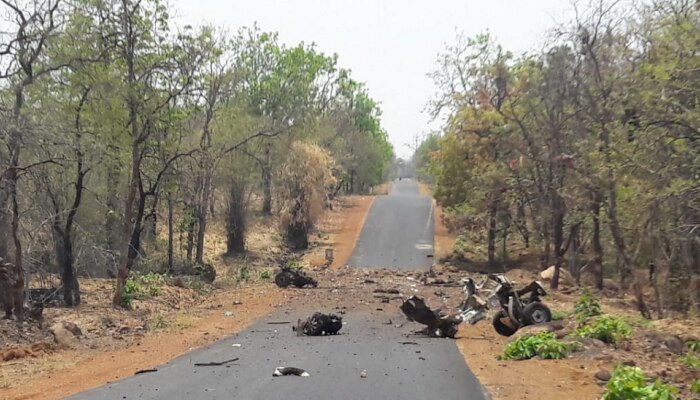 गडचिरोलीत नक्षलवाद्यांचा हल्ला, १६ पोलीस जवान शहीद