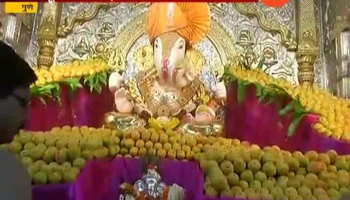 Pune Dagdusheth Halwai Ganpati Decorated With Eleven Thousands Mango For Akshay Tritiya Update At 09 Am