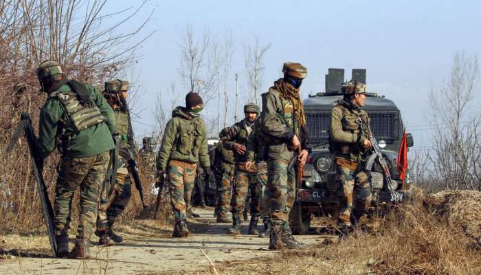 जम्मू-काश्मीरमध्ये २४ तासांत &#039;जैश&#039; कमांडरसहीत सहा दहशतवाद्यांना कंठस्नान