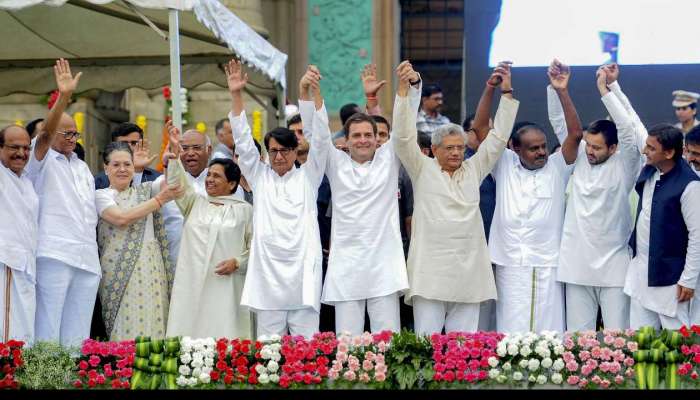 नरेंद्र मोदींना रोखण्यासाठी काँग्रेस कर्नाटक मॉडेलसाठीही तयार